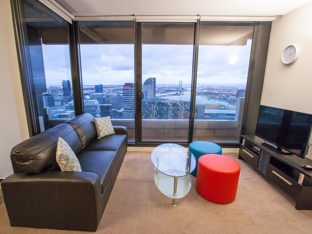 Southern Cross Serviced Aparthotel 4*