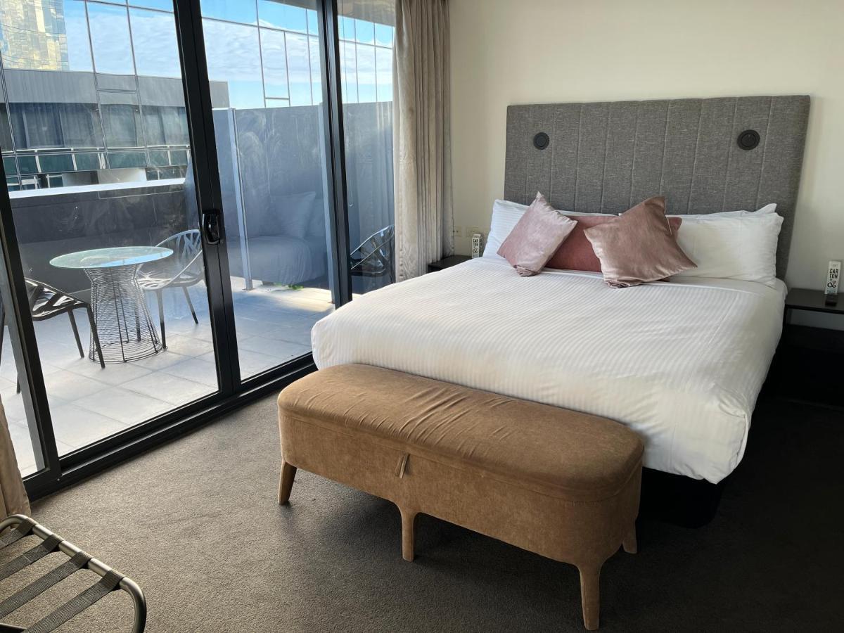 The Kinson 5* Melbourne