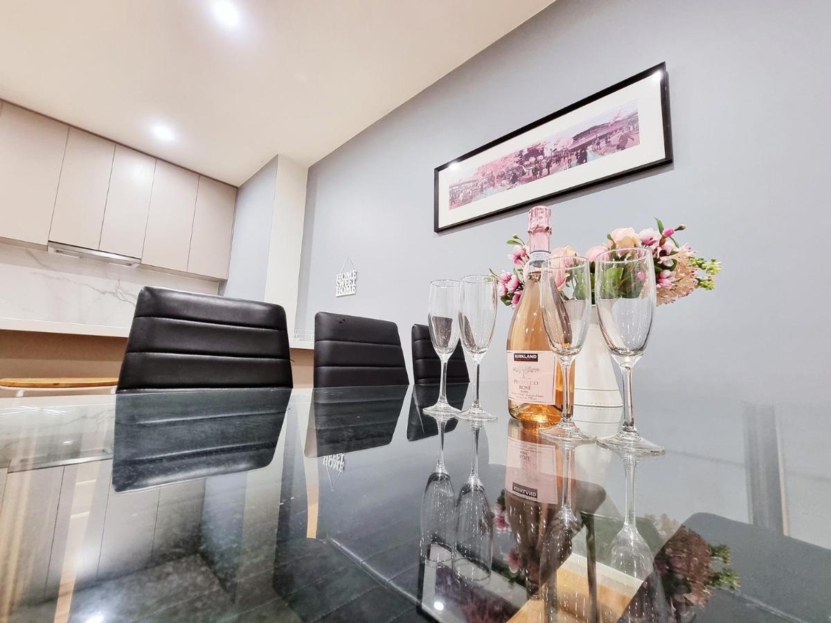 Rosie Townhouse - Modern And Comfortable Melbourne