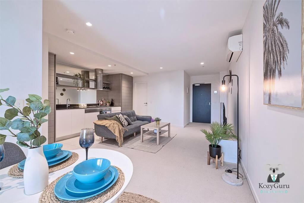 Kozyguru / Abbotsford / 1bed / Vab803c Apartment Melbourne