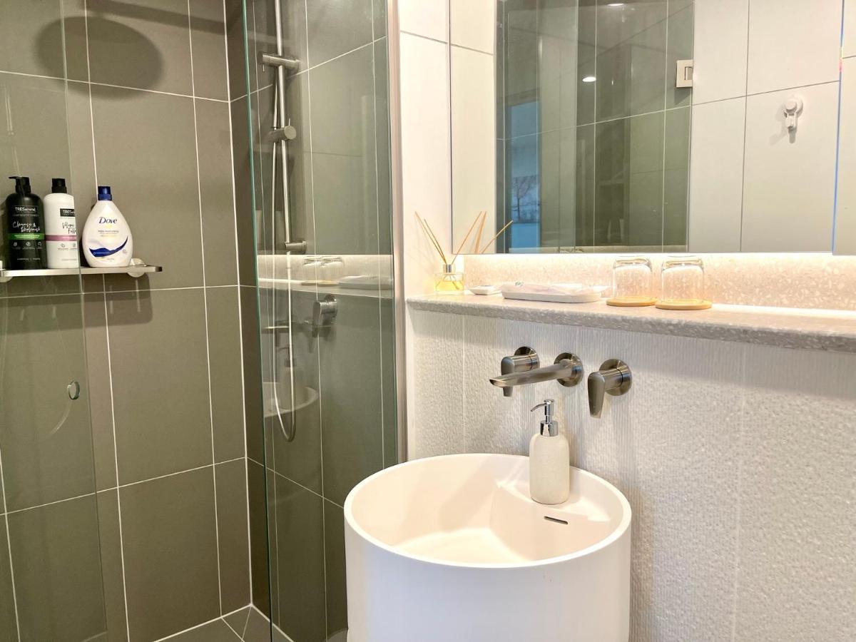 Apartment Sweet Cbd Melbourne