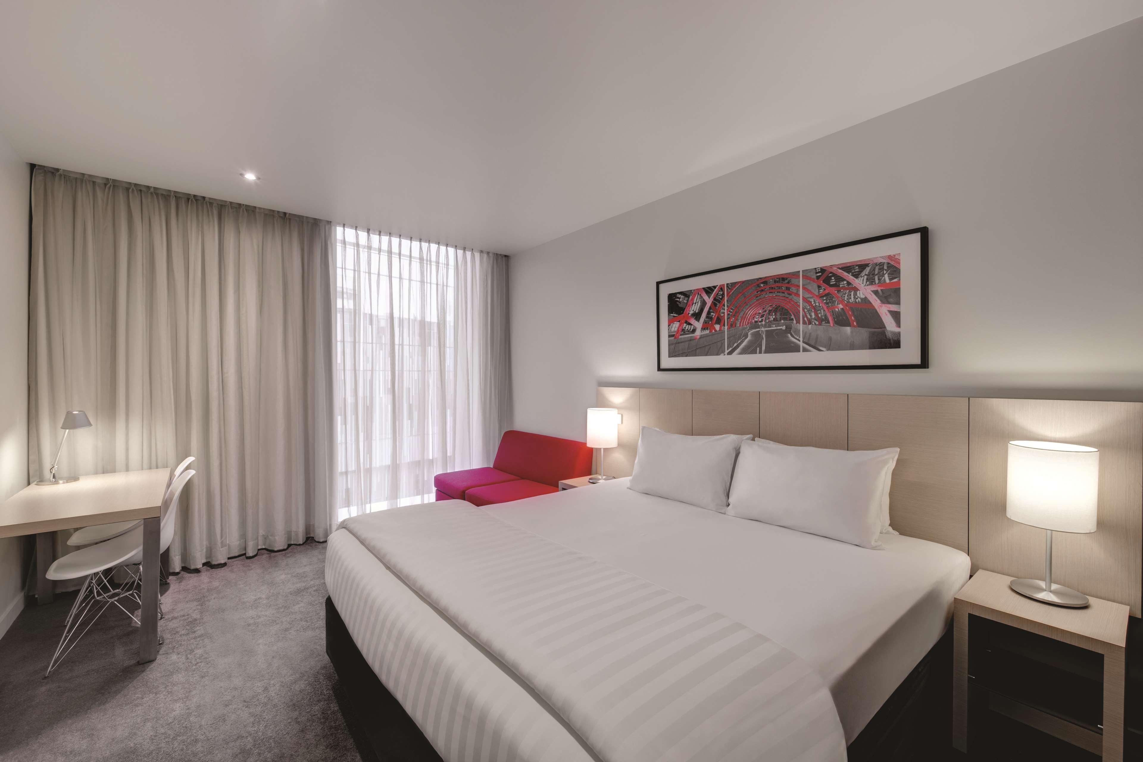 Travelodge Docklands 4* Melbourne