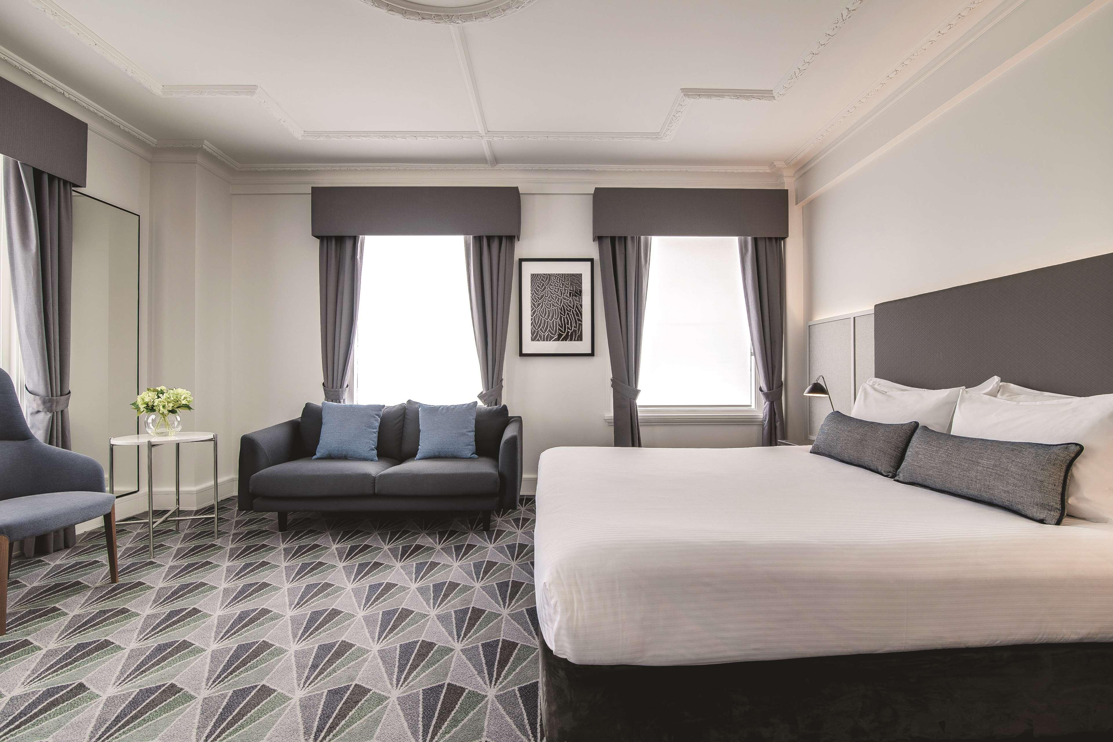 The Savoy On Little Collins Hotel Melbourne