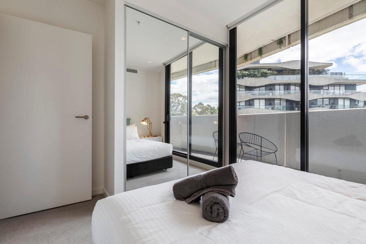 Abbotsford Short Luxury Style & Location Melbourne