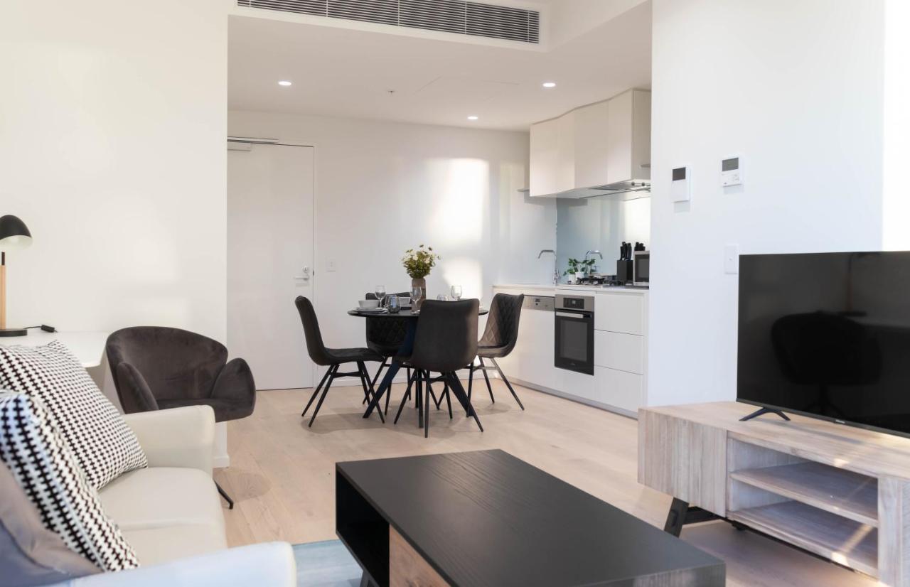 1 Brm, Southbank, King Bed, Lvl 37 Apartment *
