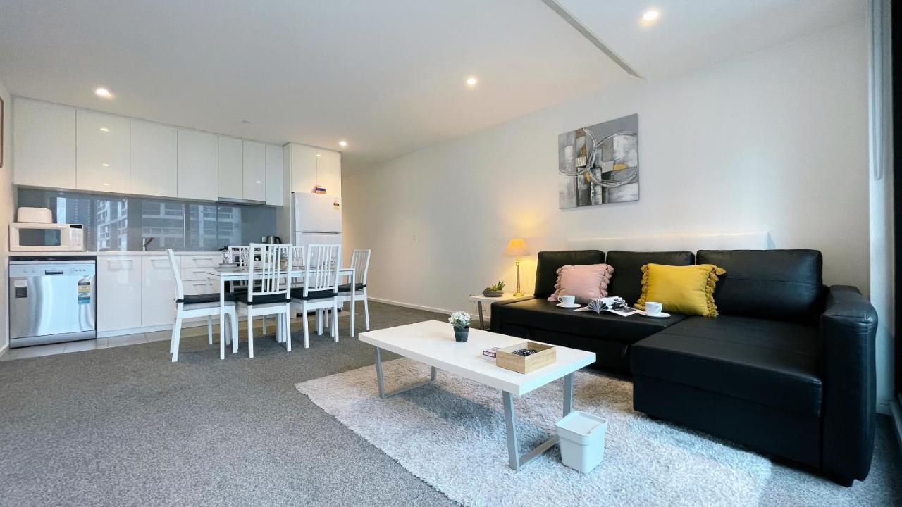 Apartment One 2b2b1c By Goodlive *