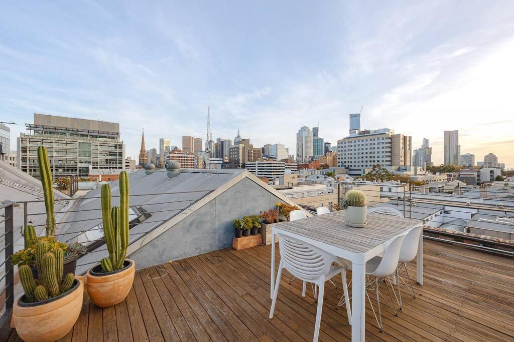 The Penthouse On Gertrude St - Fitzroy Apartment *