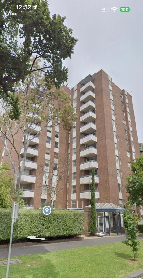 Royal - A Luxury Lifestyle Apartment *