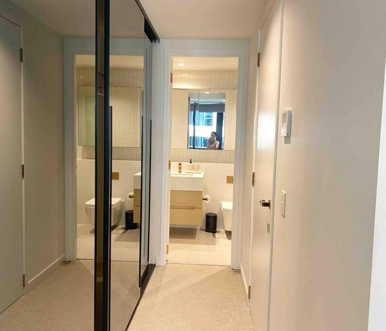 Apartment So Unique! Collins Street Vibe 2b2b Melbourne
