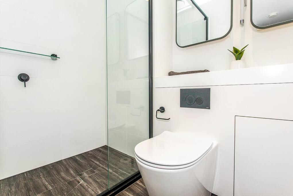 Lovely 2 Bed In Cbd