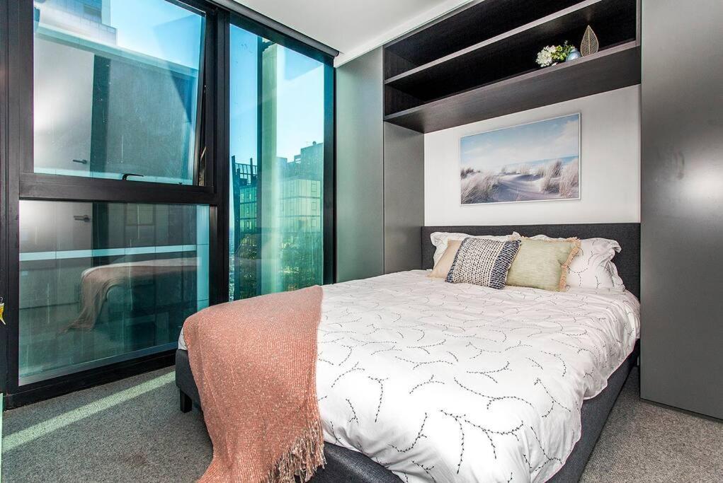 Apartment Lovely 2 Bed In Cbd Melbourne