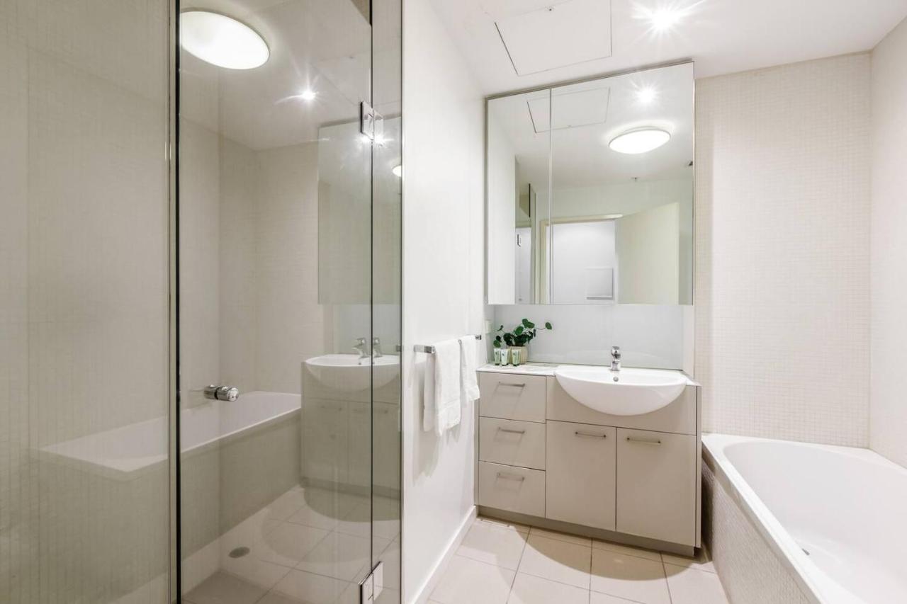 Apartment 'the View At Docklands' Style Living