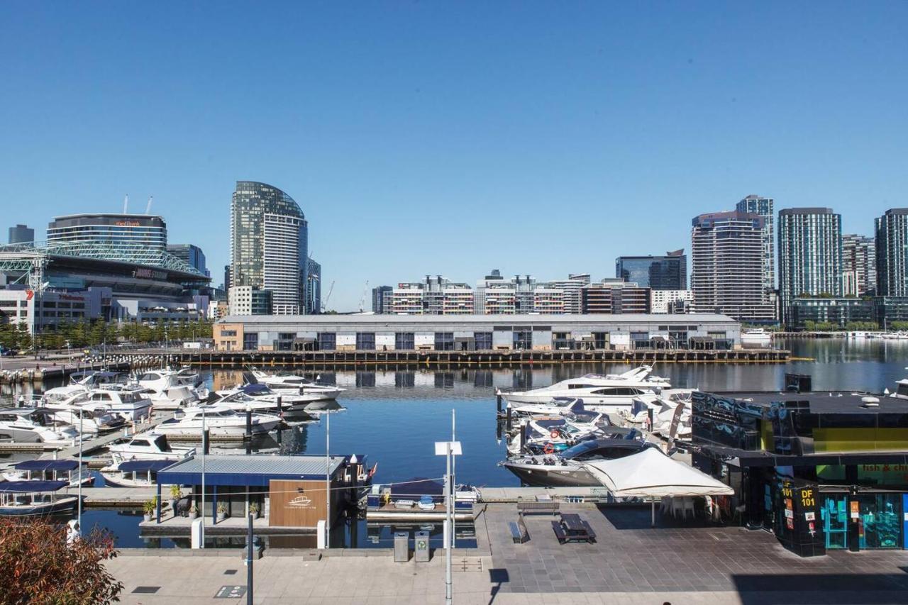 'the View At Docklands' Style Living *