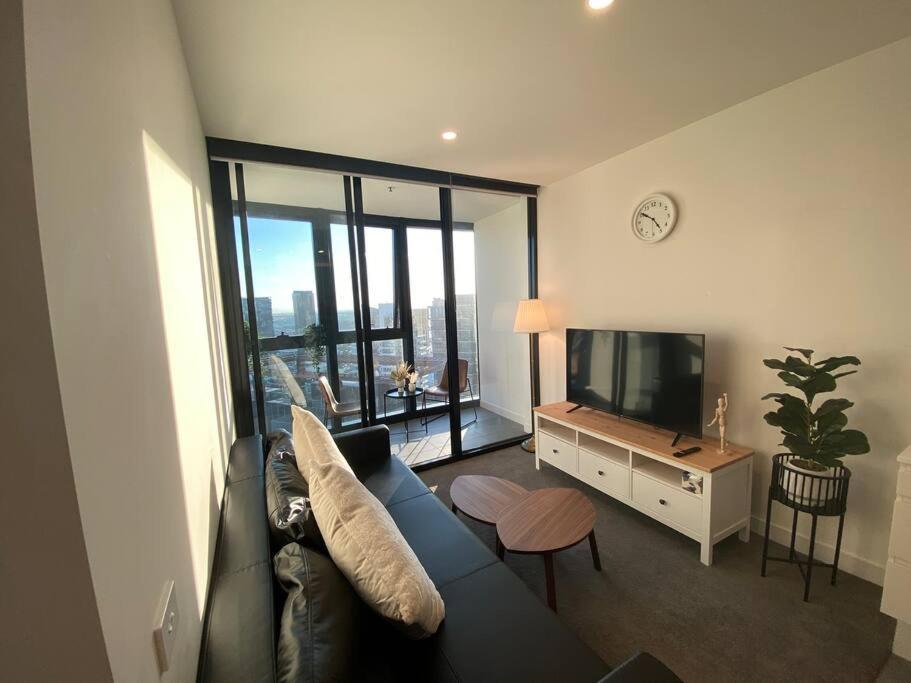 Stunning View 2bdr Apt Southbank Apartment Melbourne