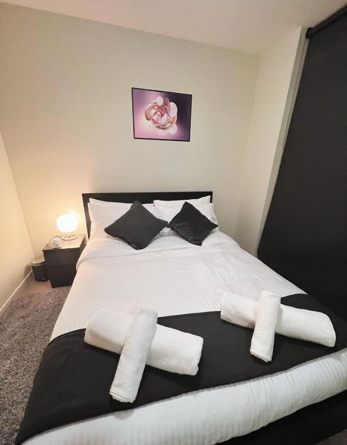 Quick Aces Premium Apartamento Melbourne