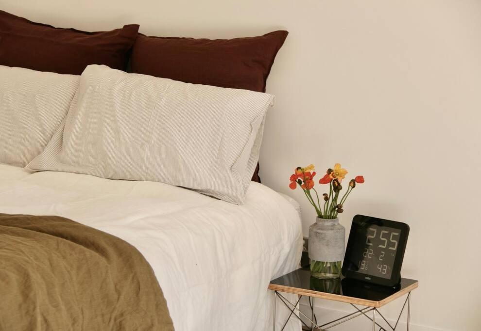 Collingwood Studio Hideaway Apartment