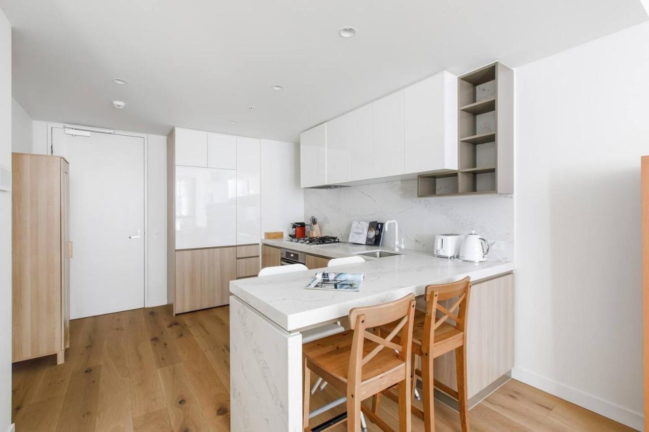 'coventry Calling' A Lifestyle Centric Abode Melbourne