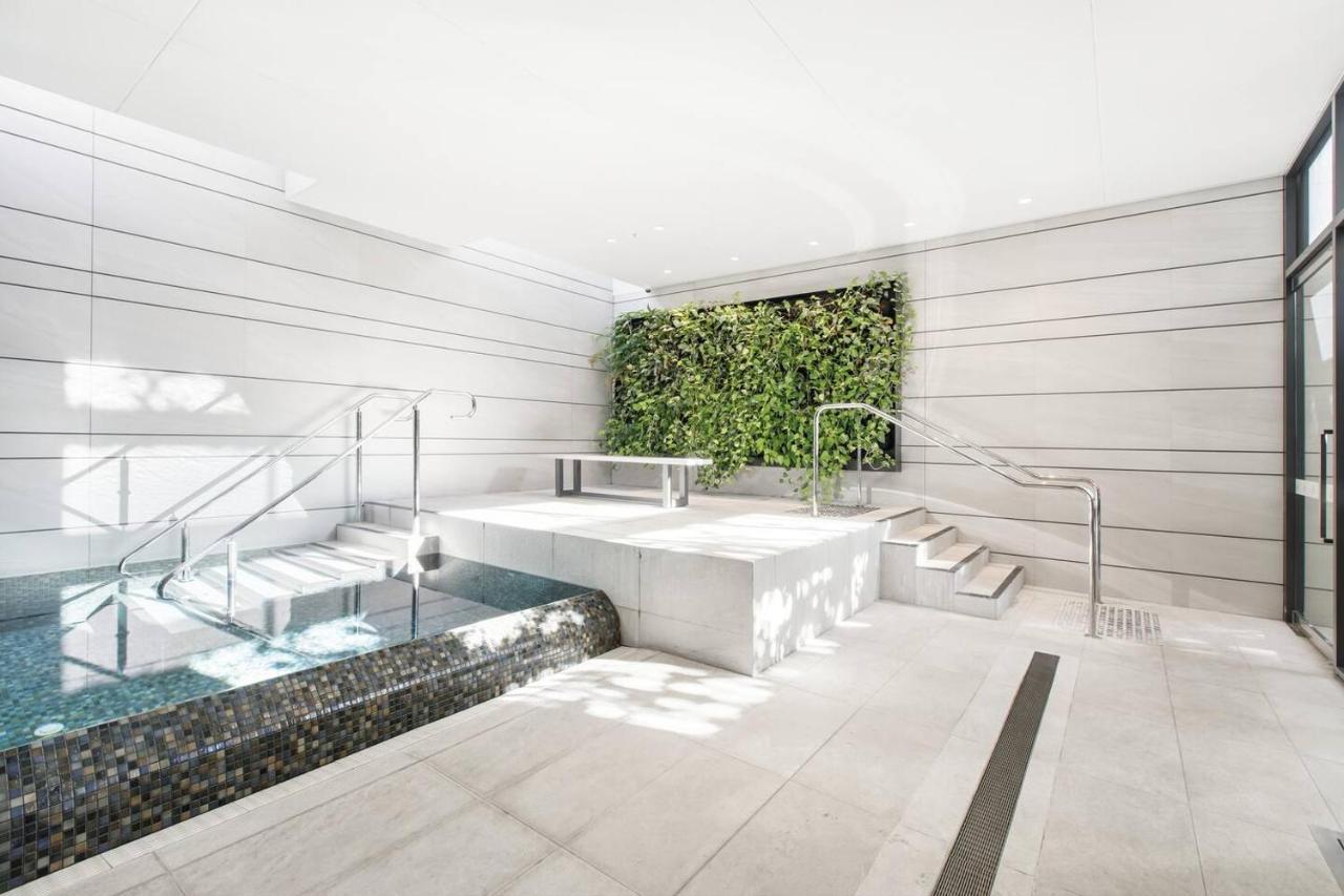 'coventry Calling' A Lifestyle Centric Abode *