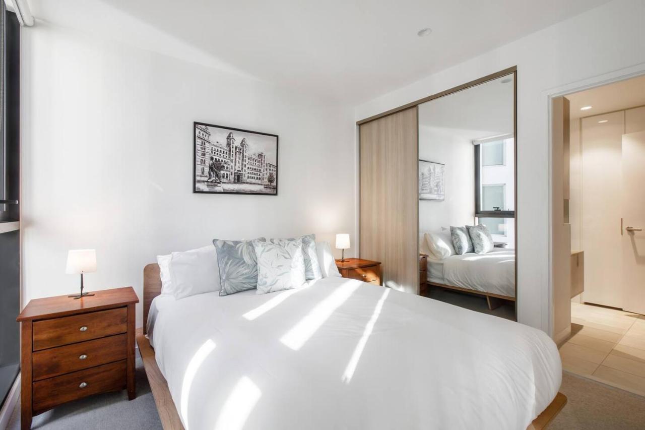'coventry Calling' A Lifestyle Centric Abode Melbourne