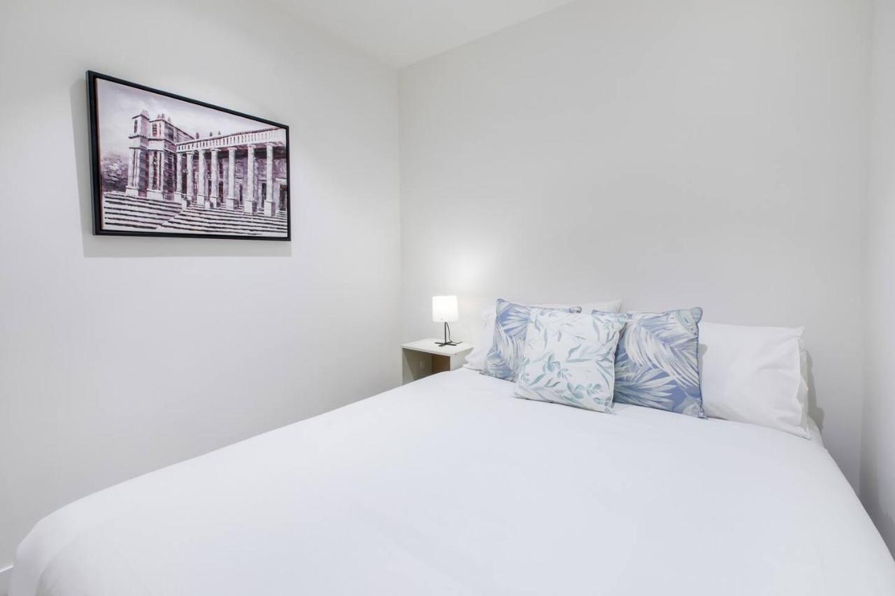 Apartment 'coventry Calling' A Lifestyle Centric Abode
