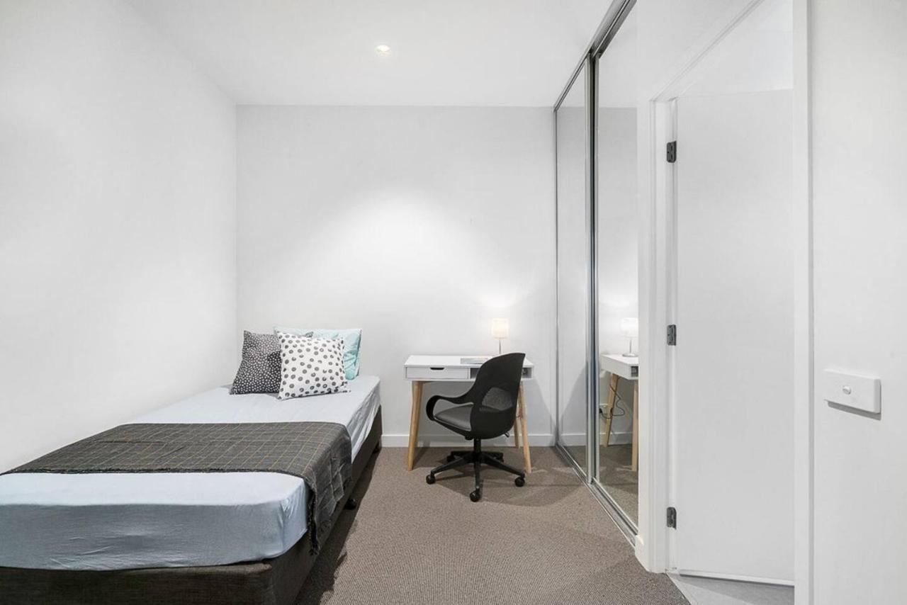 Cbd Serenity With Luxury Rooftop Pool And Parking