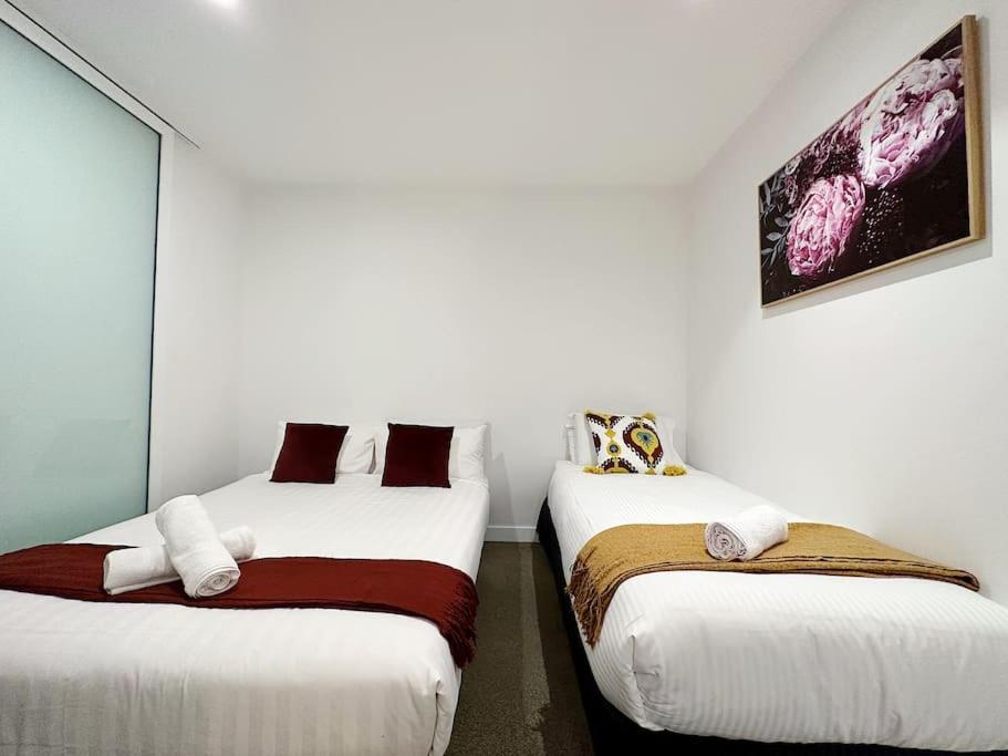 Skyrise View 2br Southern Cross