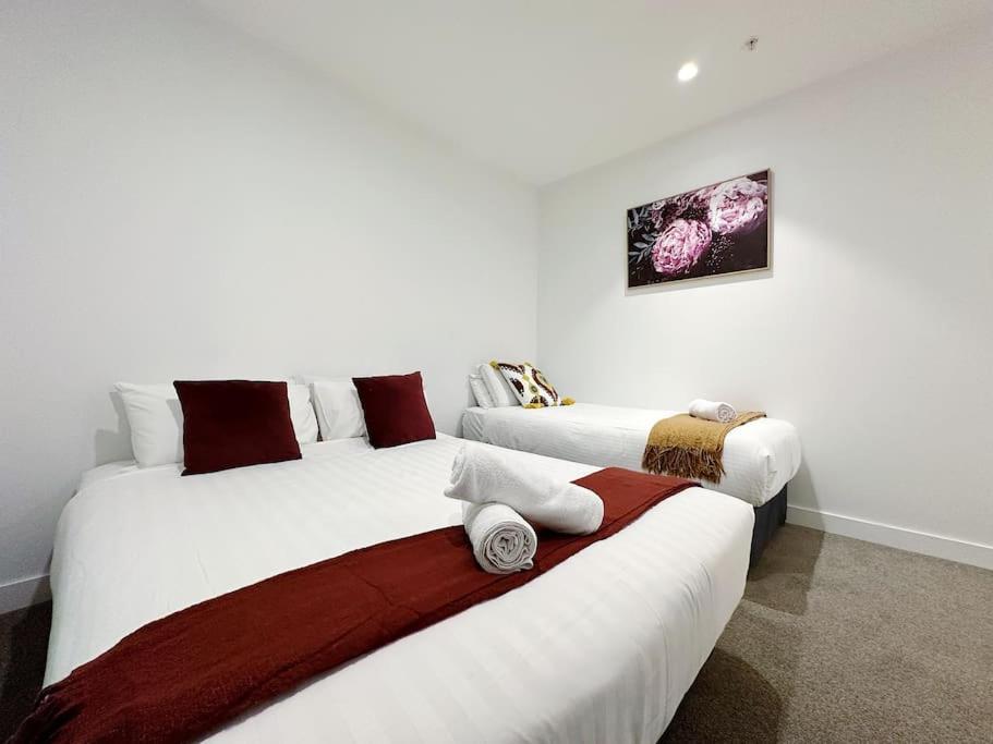 Skyrise View 2br Southern Cross *