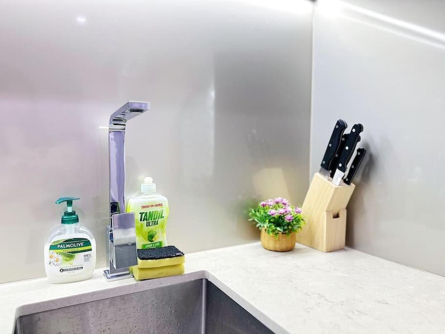Apartment Skyrise View 2br Southern Cross Melbourne
