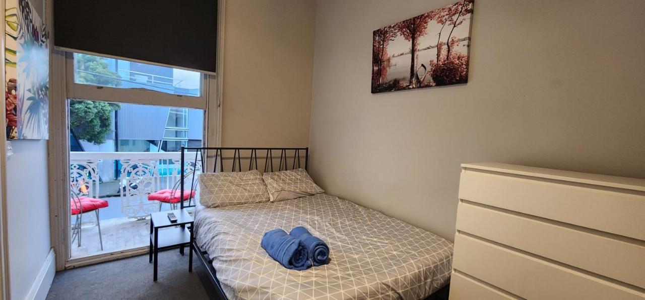 50 St Windsor Albergue