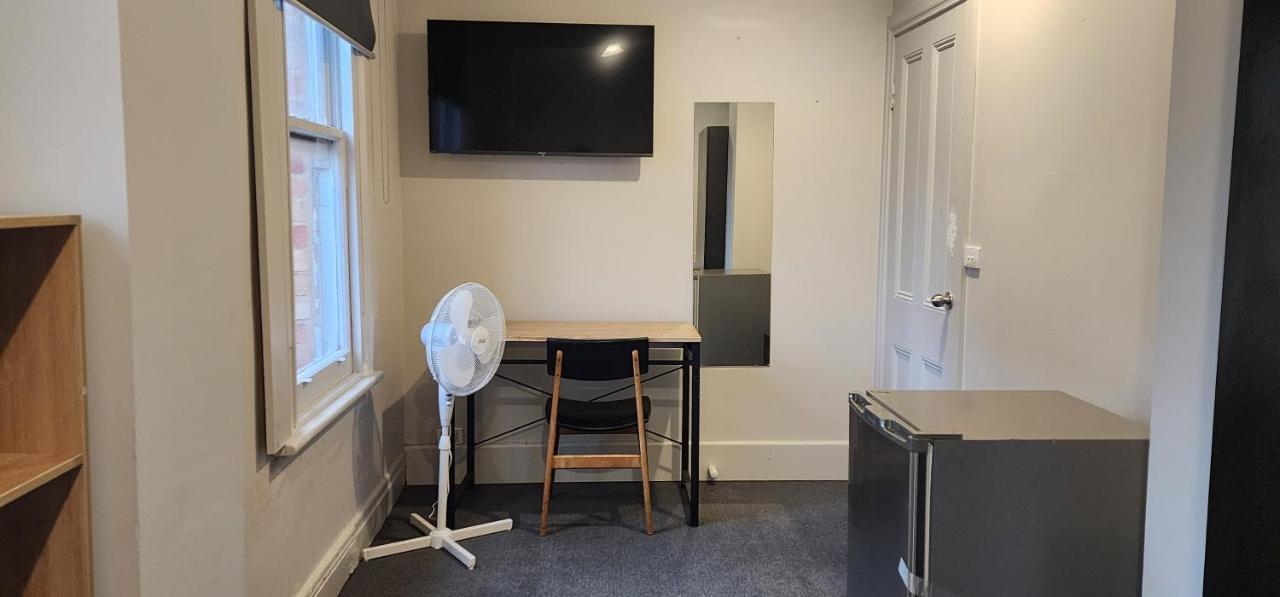 50 St Windsor Albergue *