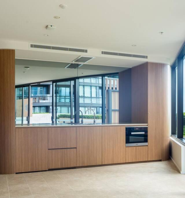 Wyndel One Bedroom Mel83510s * Melbourne