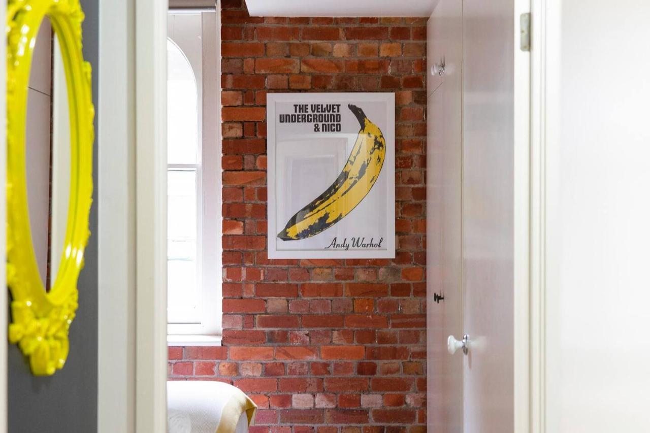 'the York' Industrial Warehouse Chic On The Yarra Apartment Melbourne