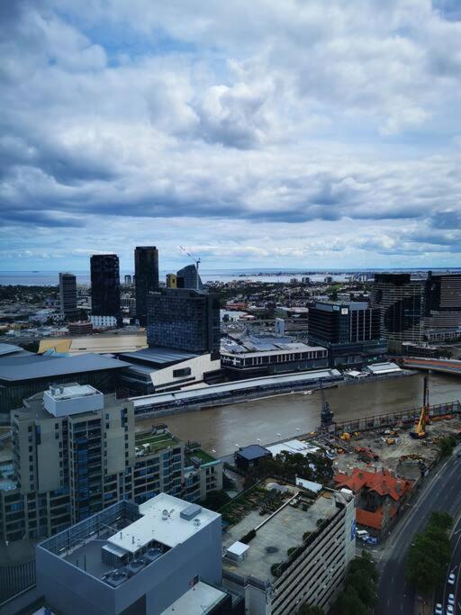 Great Location 2b1b Free Parking * Melbourne