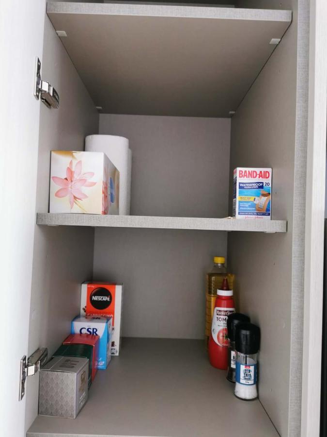 Great Location 2b1b Free Parking Apartment
