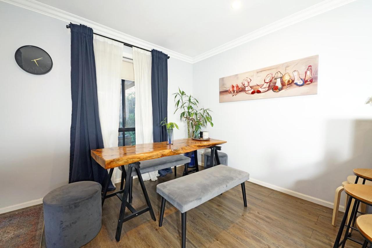 Fawkner Modern 3br House Netflix Wifi Parking Holiday home