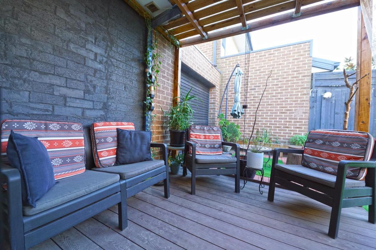 Fawkner Modern 3br House Netflix Wifi Parking Holiday home *