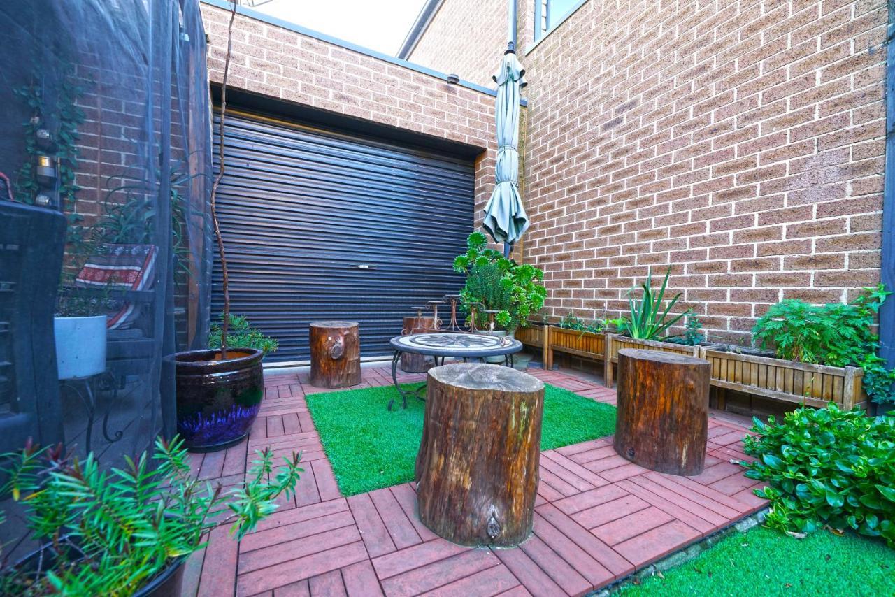 Holiday home Fawkner Modern 3br House Netflix Wifi Parking *