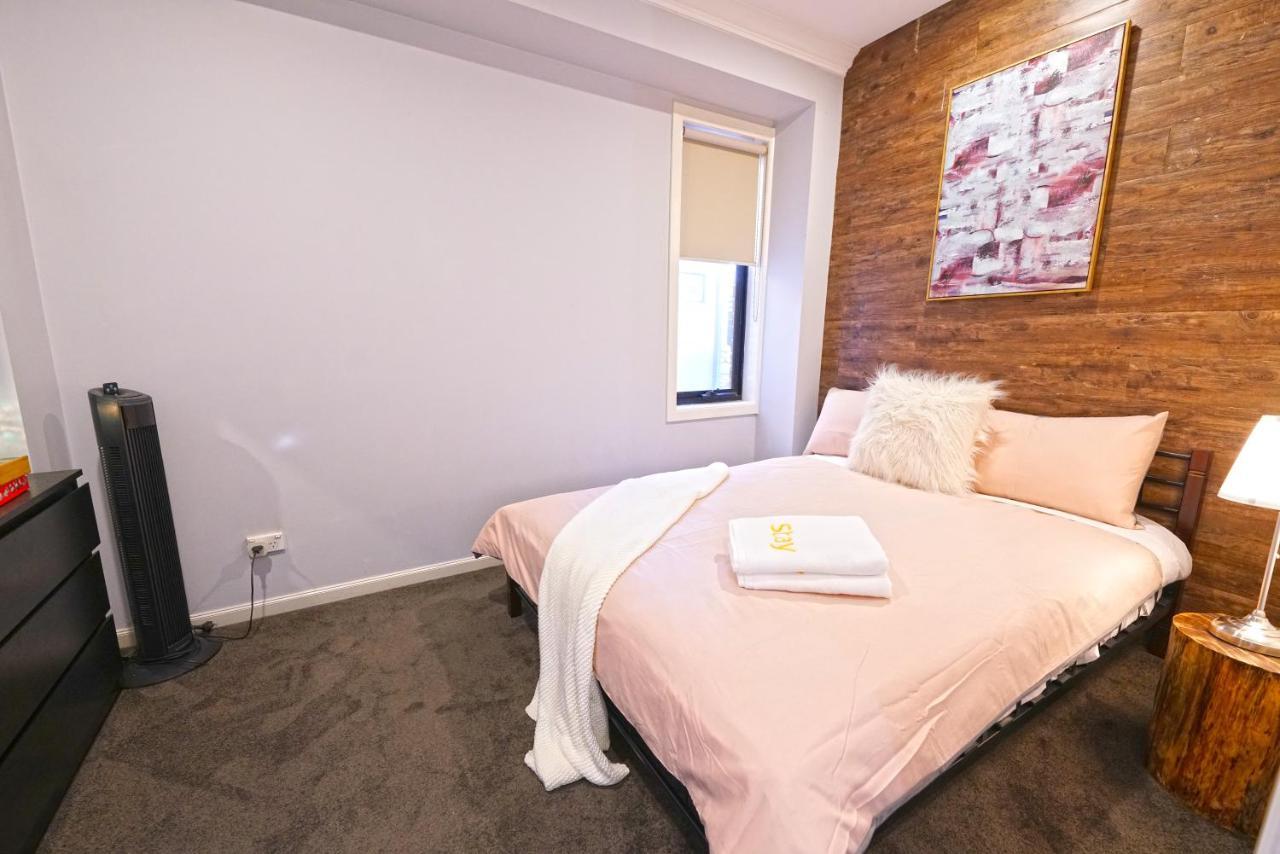 Fawkner Modern 3br House Netflix Wifi Parking Holiday home Melbourne