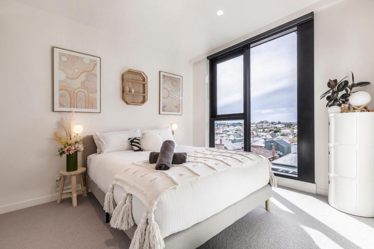 Apartment Moonee Valley Park With Parking Melbourne