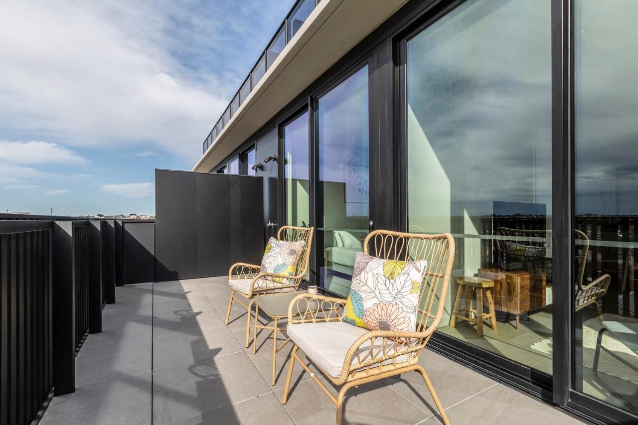 Apartment Moonee Valley Park With Parking