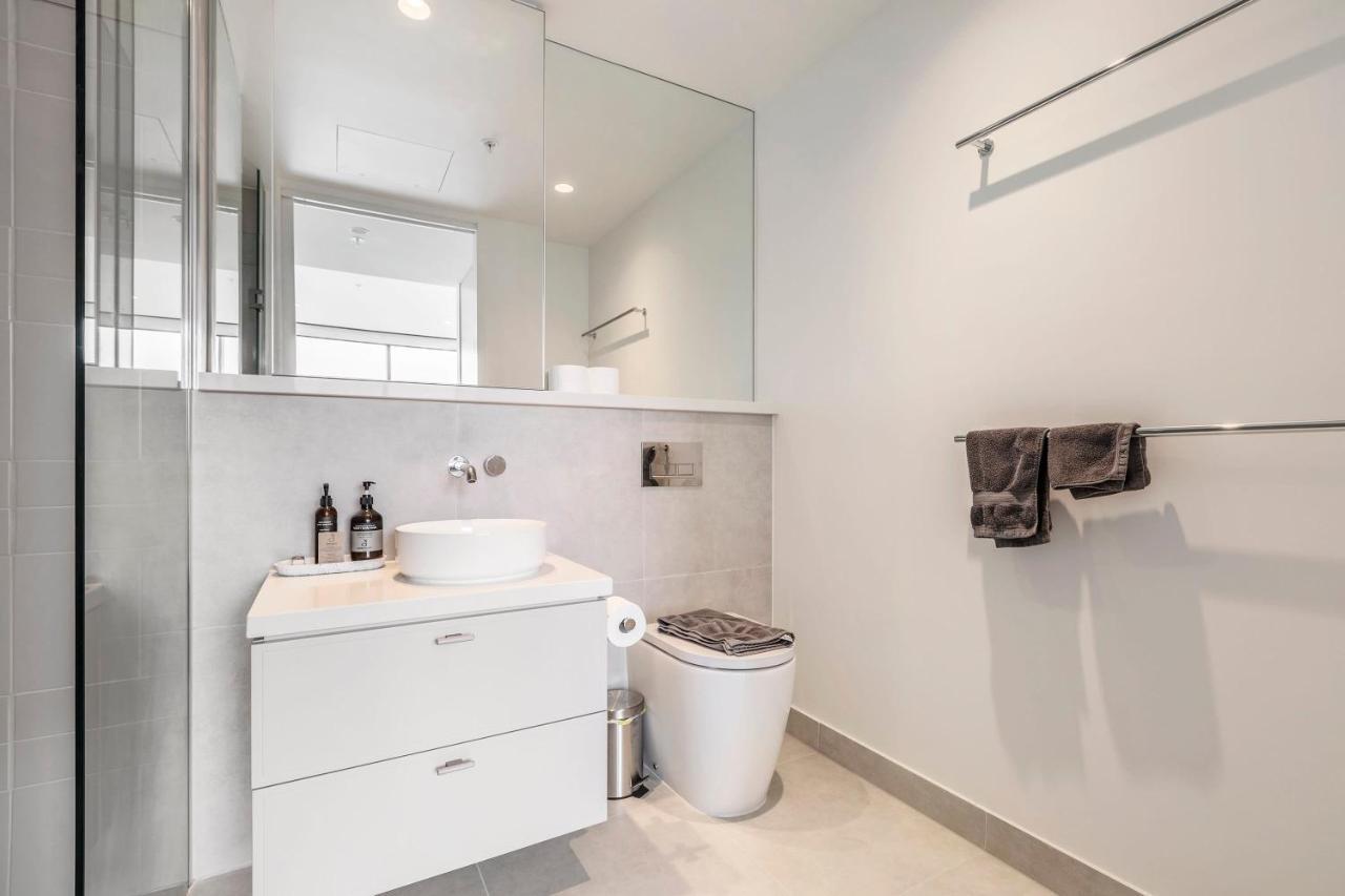 Moonee Valley Park With Parking Apartment *