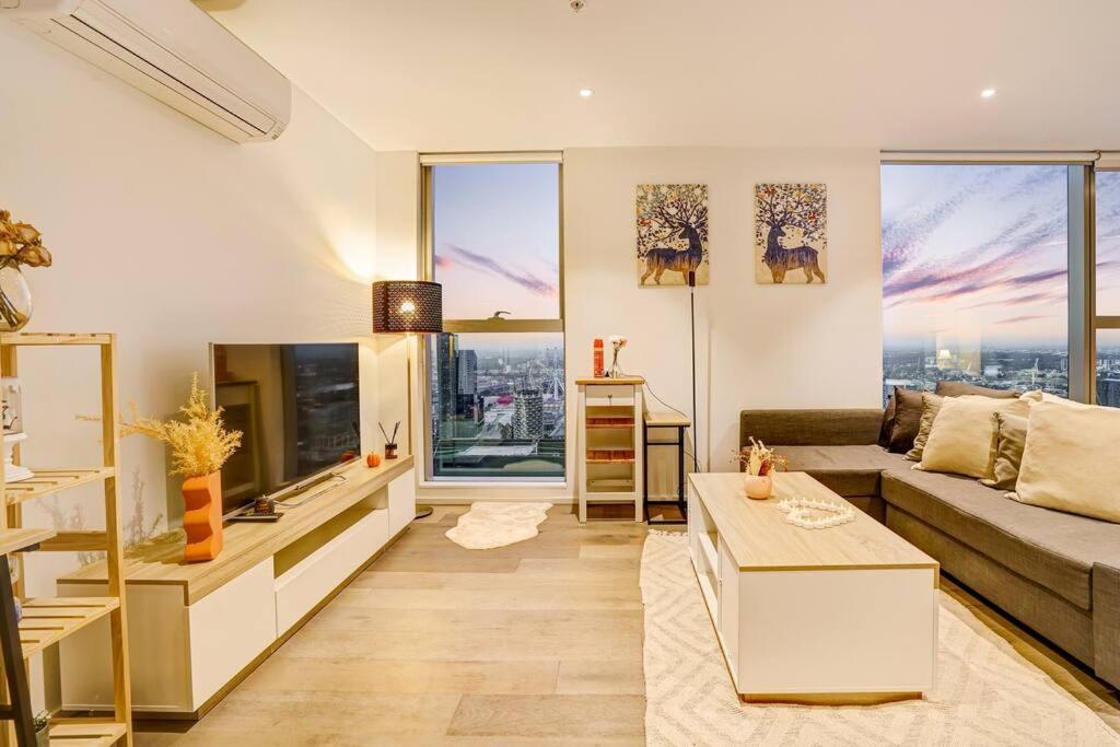 Sub-penthouse 3b2b2carpark City-harbor View