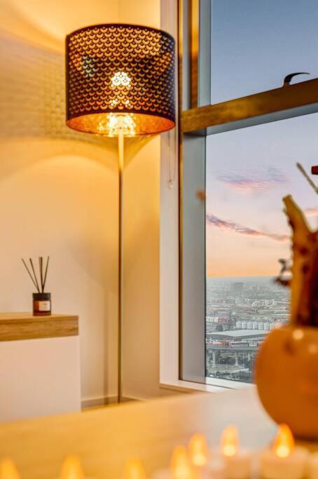 Sub-penthouse 3b2b2carpark City-harbor View Apartment *