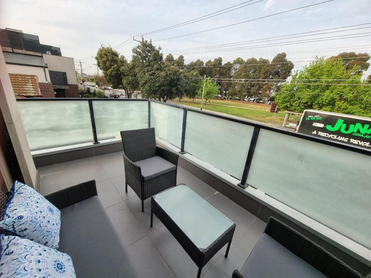 Rosie Townhouse At Gordon - Prime Location Melbourne