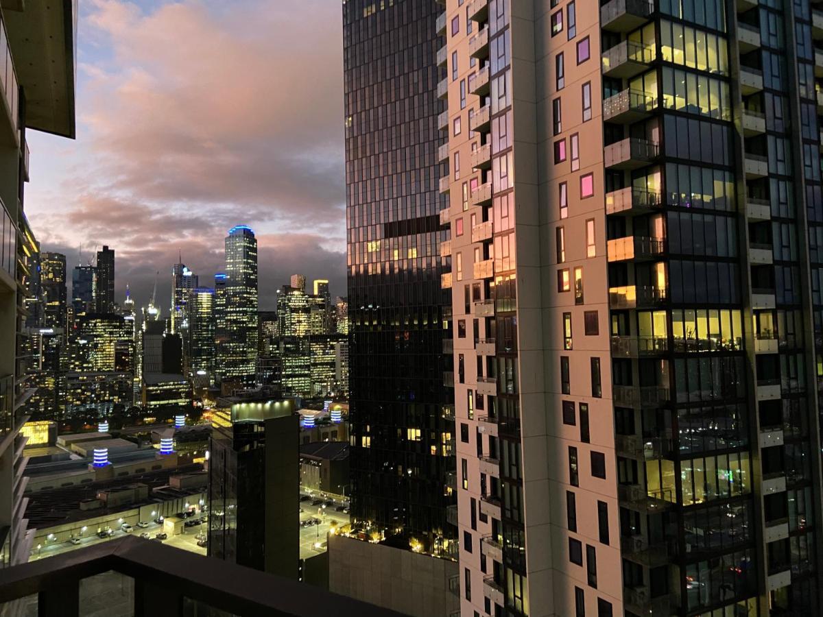Southbank With Skyline View: 5-min Walk To Crown Casino *
