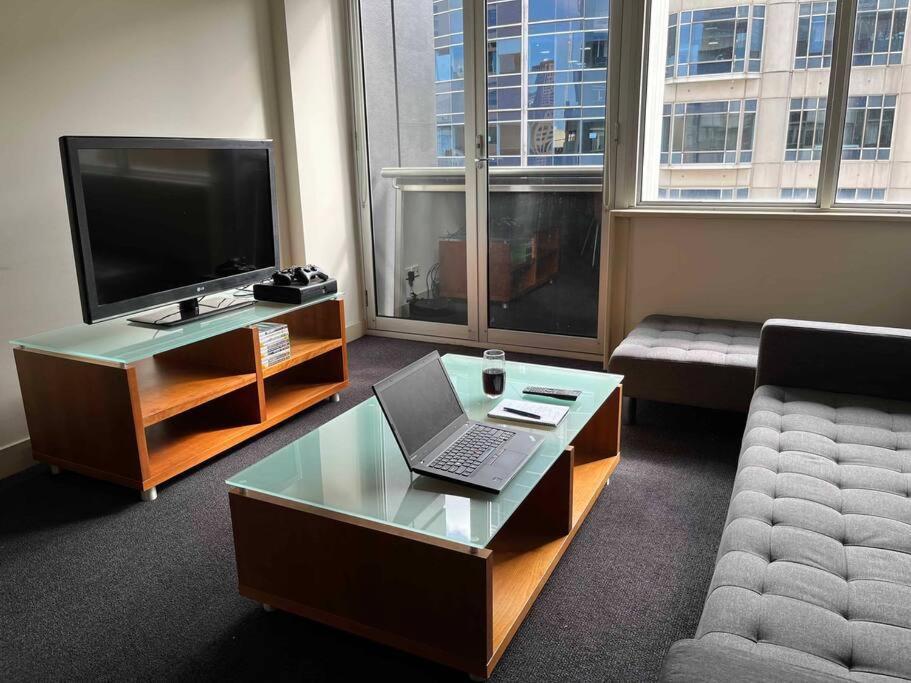 Spacious, 2 Qb Cbd Apt Near Flinders Stn, Town Hall Apartment