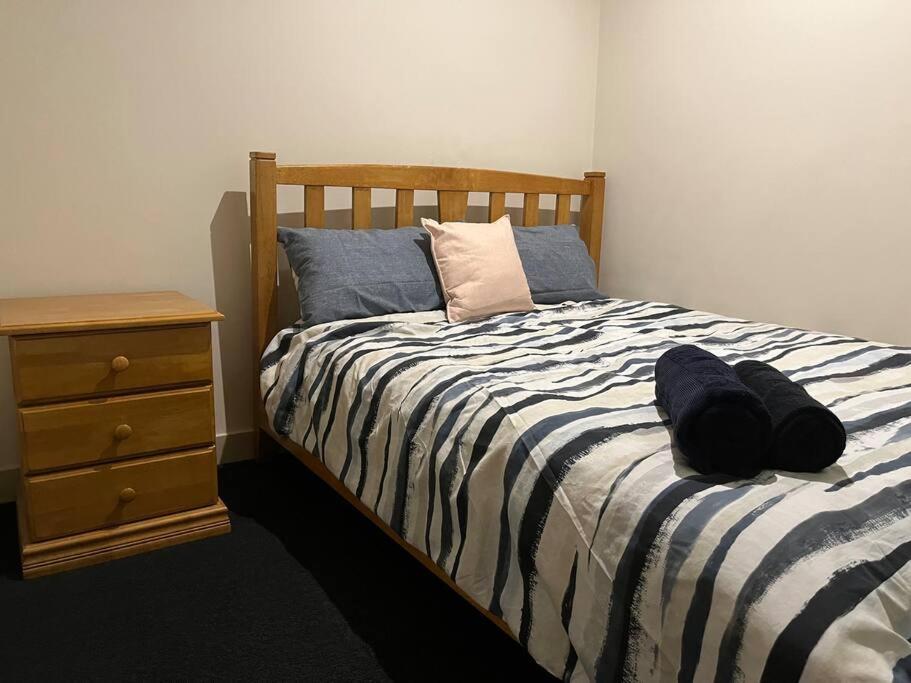 Spacious, 2 Qb Cbd Apt Near Flinders Stn, Town Hall