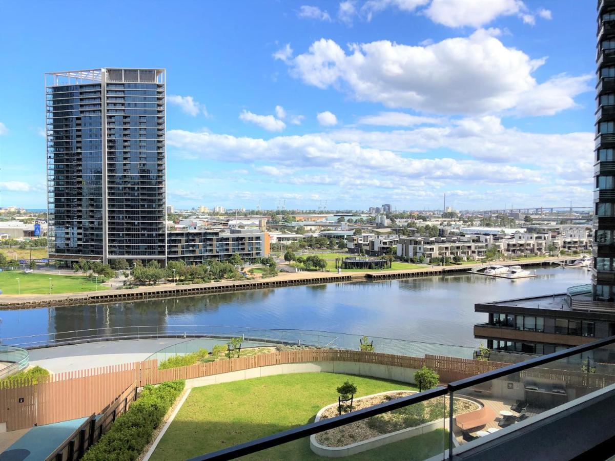 Free Parking Brand New 1br Waterfront Docklands Awesome View Apartment Melbourne