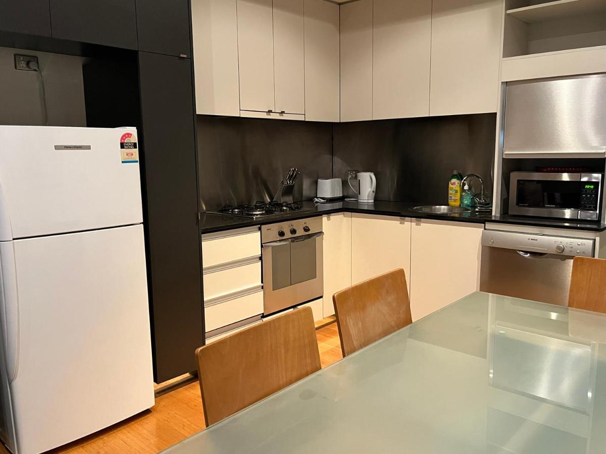Apartment Spacious, 2 Qb Cbd Apt Near Flinders Stn, Town Hall