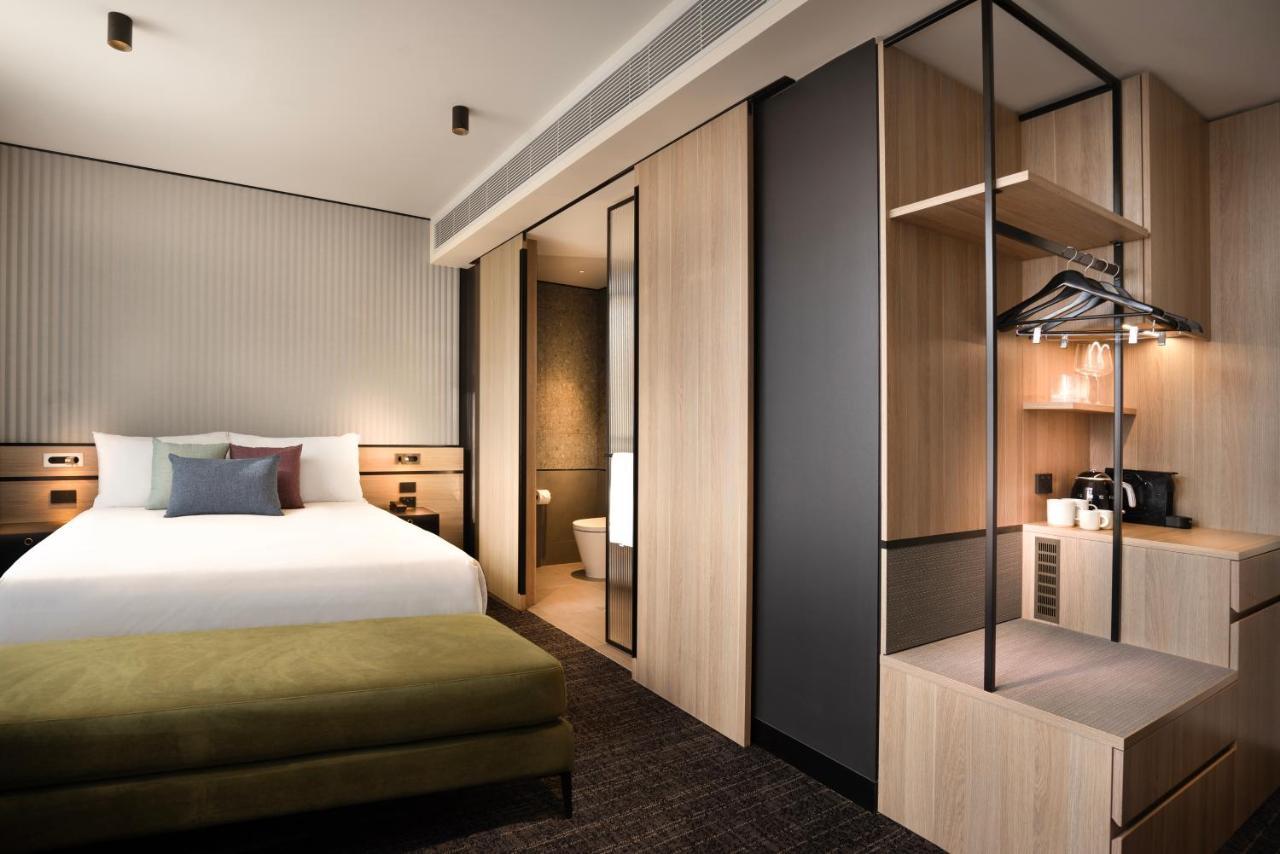 The Howey Hotel 4*